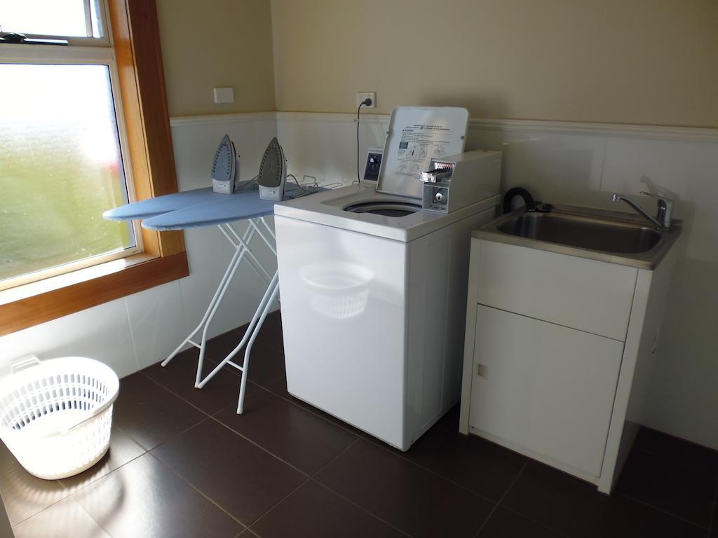Happy Backpacker Hostel Пенгуин Екстериор снимка